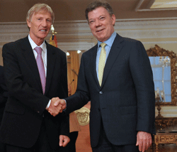 Santos y Pekerman