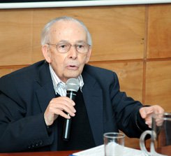 Angela Calvo Guillermo Hoyos doctor