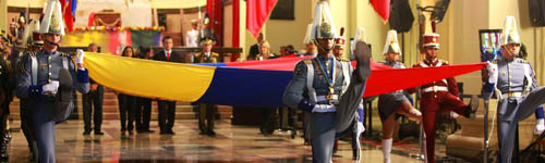 Ricardo Garcia populismo Chavez soldados