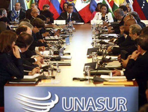 2013-17-5- Unasur1