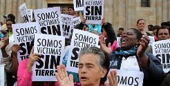 Yamile Salinas ministro agricultura victimas
