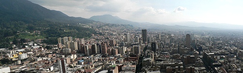  Bogotá in-mobiliaria o la ciudad sin modelo 