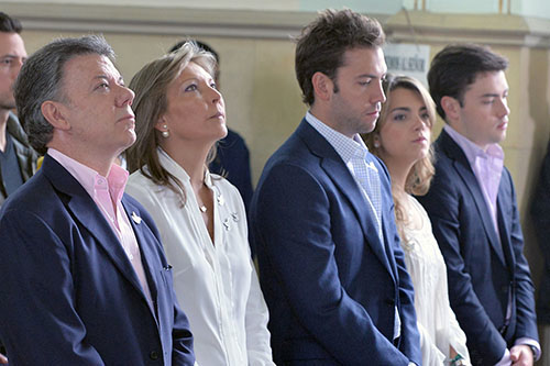 La Familia Santos ha hecho parte de las élites del poder por más de un siglo.