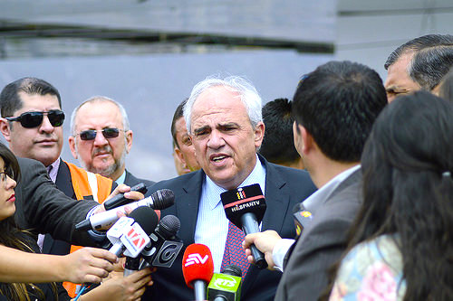 El Secretario General de UNASUR Ernesto Samper Pizano.