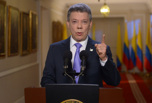 El Presidente Santos denuncia la situación de los expatriados en la frontera Colombo-Venezolana.