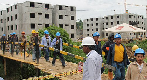 Construcción de proyecto de viviendas gratis en Montería