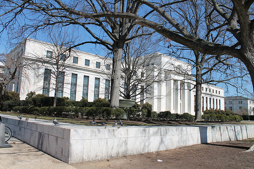 Edificio Eccles en Washington D. C., sede del Sistema de Reserva Federal de los Estados Unidos.