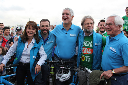 El Alcalde electo junto a Martha Lucía Ramírez, Antanas Mockus, el Senador Carlos Fernando Galán y Jaime Castro.