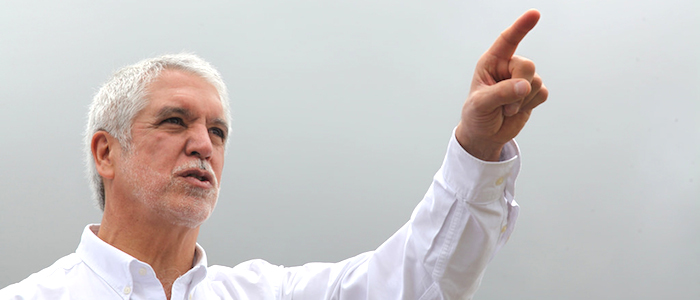 El Alcalde electo Enrique Peñalosa.