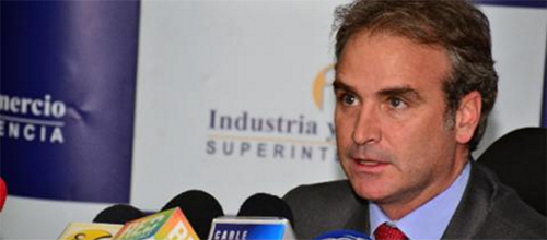 El superintendente de Industria y Comercio, Pablo Felipe Robledo del Castillo.