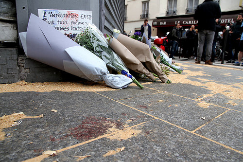 Homenaje en Praga a las víctimas de los atentados en París.