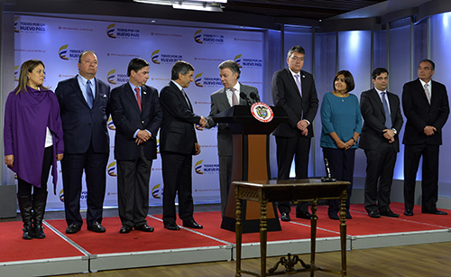 Durante la Presidencia de César Gaviria, Rafael Pardo ejerció como Ministro de Defensa.