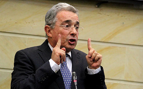 El Senador por el partido Centro Democrático, Álvaro Uribe Vélez.