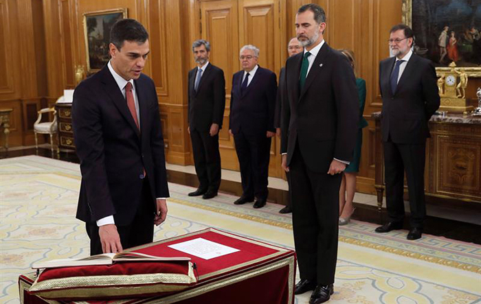 Pedro Sánchez en su posesión a la presidencia de España.