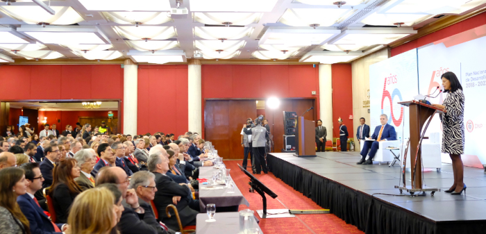 Presentación de las bases del plan de desarrollo. 