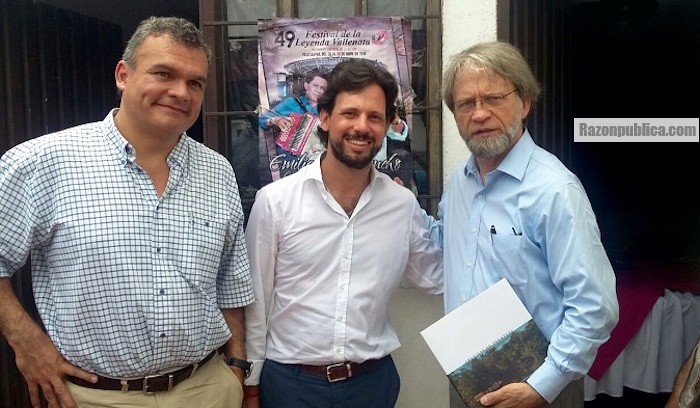 Mockus durante su presidencia de Corpovisionarios.