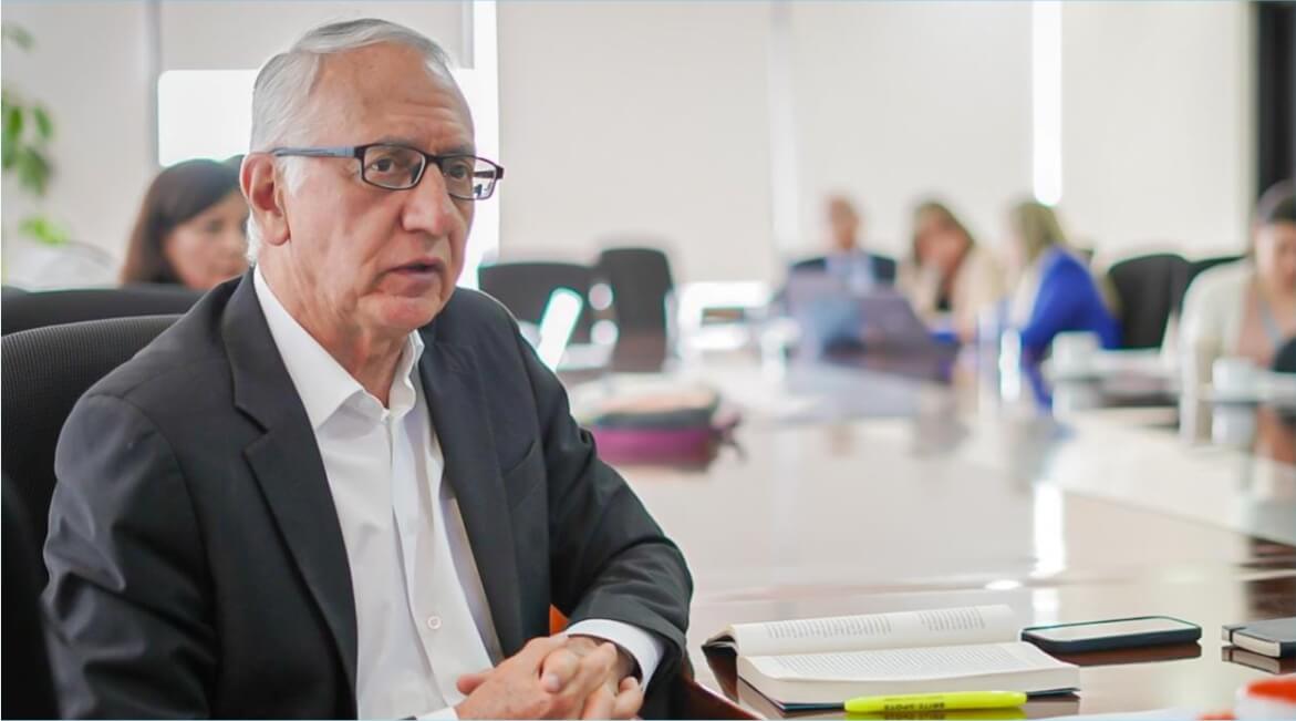 ministro-salud-sistema-salud-Jairo-Restrepo