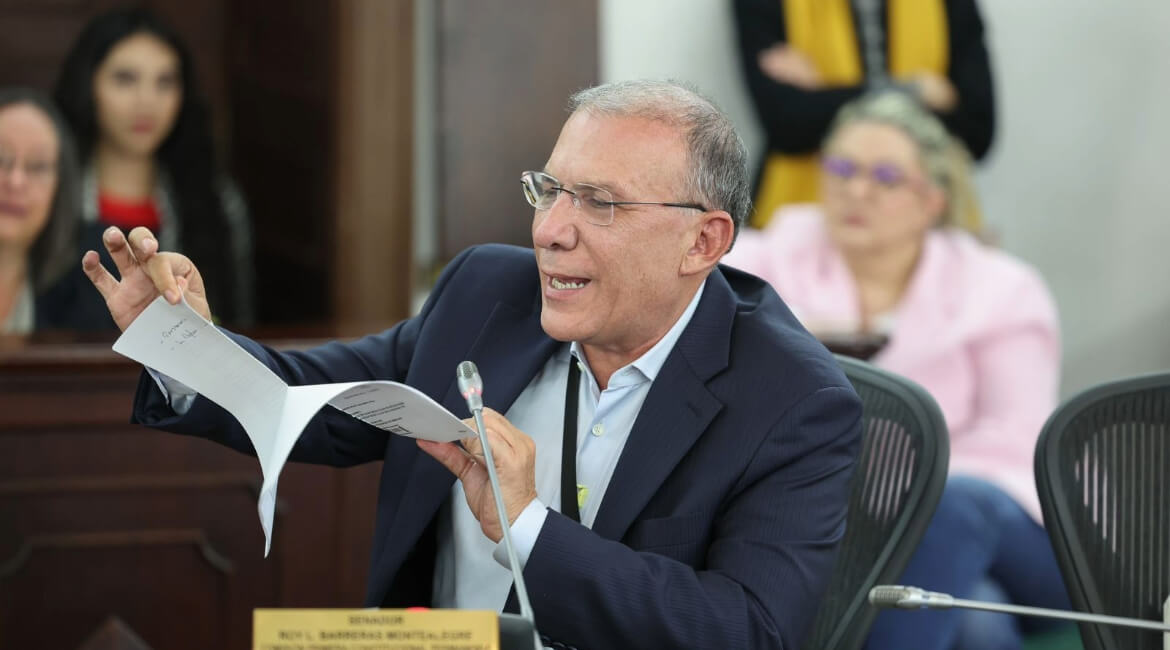 Proyecto-libertad-política-Andrea-Arango