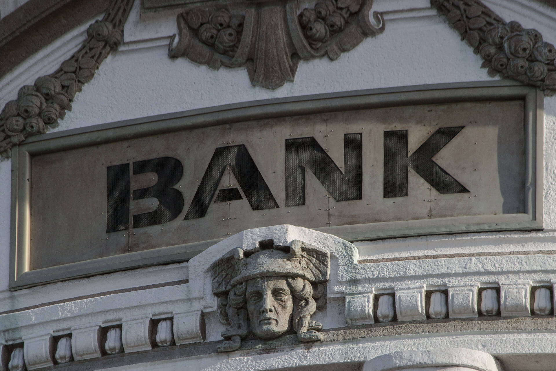 La transparencia de los bancos centrales y la duración de los episodios de inflación alta